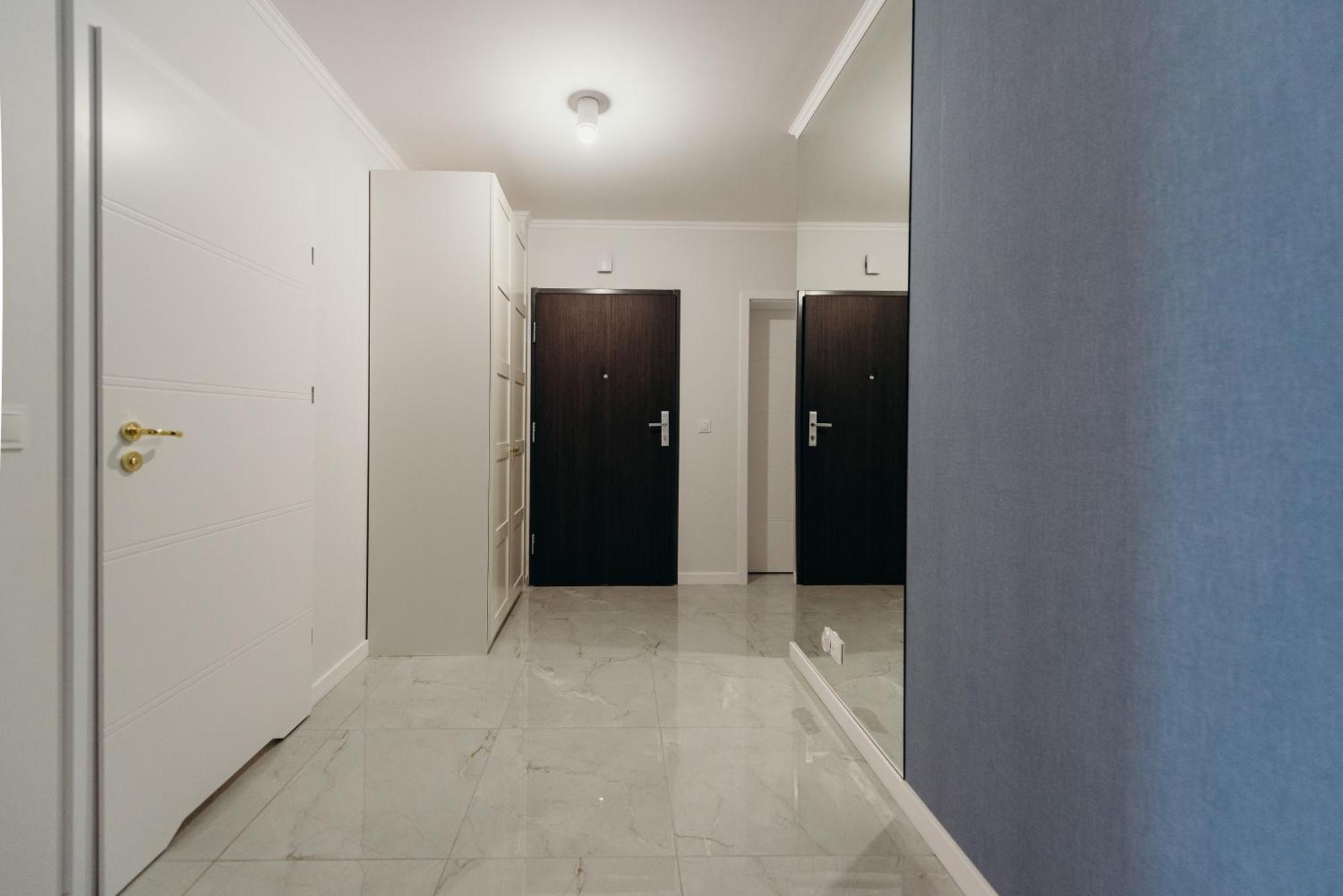 3 Bedrooms Premium Bella Blue For 8 Guests With Ac And Free Out Side Parking Rzeszów Kültér fotó