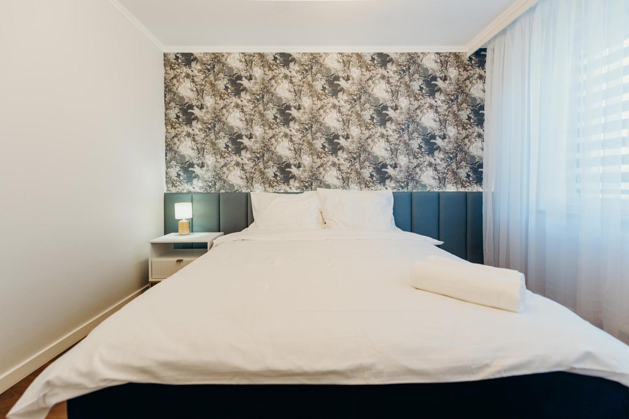3 Bedrooms Premium Bella Blue For 8 Guests With Ac And Free Out Side Parking Rzeszów Kültér fotó